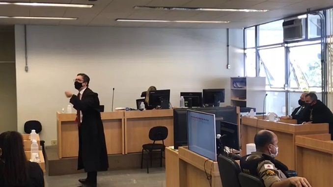 Acusado de matar morador de rua é julgado em BH