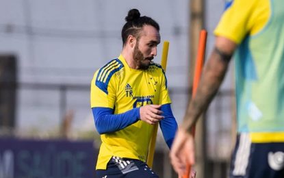 Keké se coloca à disposição do Cruzeiro para jogo contra o CSA