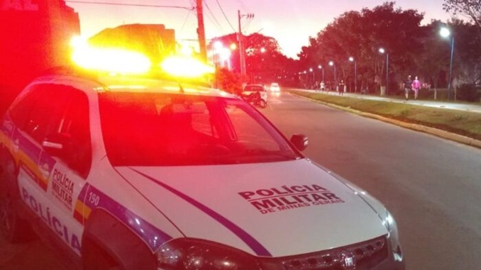 Mulher é presa suspeita de matar o marido em Leopoldina