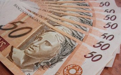 Comissão aprova pagamento do 13º salário em dobro aos segurados da Previdência Social