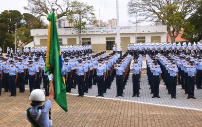Esquadrão Hércules presta compromisso à Bandeira e ao Código de Honra