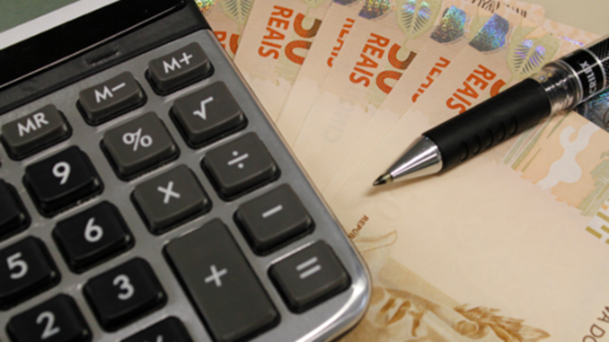 Reforma Tributária: especialistas afirmam quais impactos sobre a população serão sentidos a médio e longo prazo