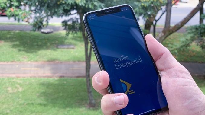 Caixa paga auxílio emergencial a nascidos em fevereiro