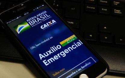 Caixa paga hoje auxílio emergencial a nascidos em abril e maio