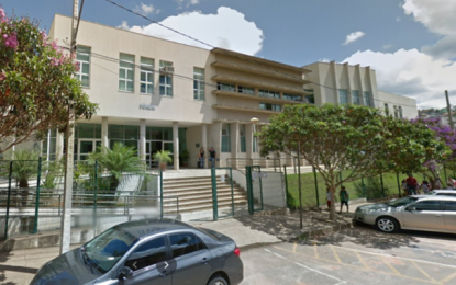 Mulher é condenada a pagar R$ 10 mil por injúria racial em Viçosa