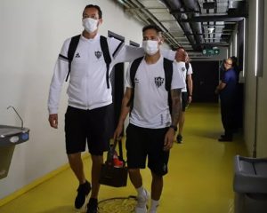 Galo viajará direto ao Rio para enfrentar Flamengo, após confronto contra o Fortaleza