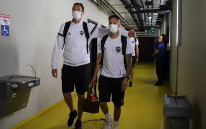 Galo viajará direto ao Rio para enfrentar Flamengo, após confronto contra o Fortaleza