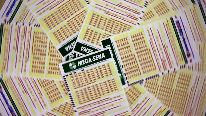 Mega-Sena acumula e próximo concurso deve pagar R$ 33 milhões