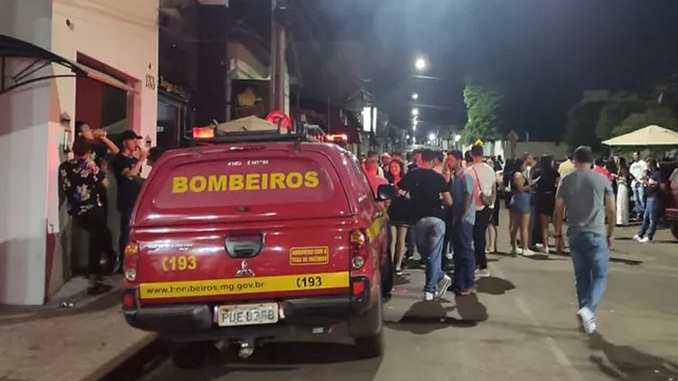 Corpo de Bombeiros interdita boate com superlotação, em Perdizes