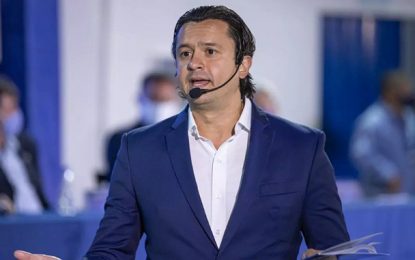 Empresários garantem R$ 13 mi para salários; condição é a saída de Sérgio do Cruzeiro