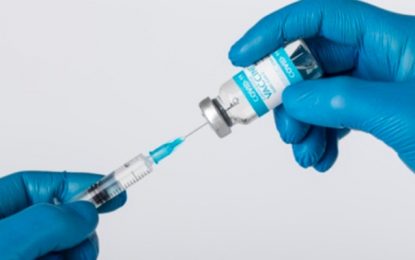 Passaporte vacinal e máscara são fundamentais para reabertura